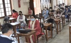 जागी किस्मत- स्थाई शिक्षक के लिए शिक्षा मित्रों को मिल सकता है मौका