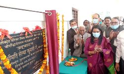 DM ने किया नवनिर्मित चकबंदी कार्यालय का उद्घाटन DM ने किया नवनिर्मित चकबंदी कार्यालय का उद्घाटन