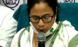 पश्चिमी बंगाल चुनावः TMC उम्मीदवारों की लिस्ट जारी- नंदीग्राम से चुनाव लड़ेंगी दीदी पश्चिमी बंगाल चुनावः TMC उम्मीदवारों की लिस्ट जारी- नंदीग्राम से चुनाव लड़ेंगी दीदी