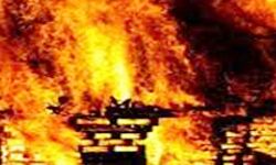 तेज धमाके के साथ रुपानी चप्पल फैक्ट्री में लगी भीषण आग