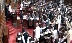 पेट्रोल-डीजल के बढ़े दामों को लेकर विपक्ष का हंगामा- कार्यवाही स्थगित पेट्रोल-डीजल के बढ़े दामों को लेकर विपक्ष का हंगामा- कार्यवाही स्थगित