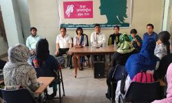 महिलाएं अब मजबूर नही मजबूत है-मुश्फेकीन महिलाएं अब मजबूर नही मजबूत है-मुश्फेकीन