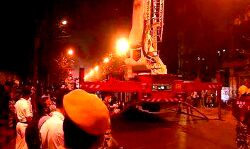 पूर्वी रेलवे कार्यालय में लगी आग, नौ लोगों की मौत पूर्वी रेलवे कार्यालय में लगी आग, नौ लोगों की मौत