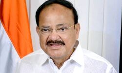 CISF को नायडू ने दी बधाई CISF को नायडू ने दी बधाई