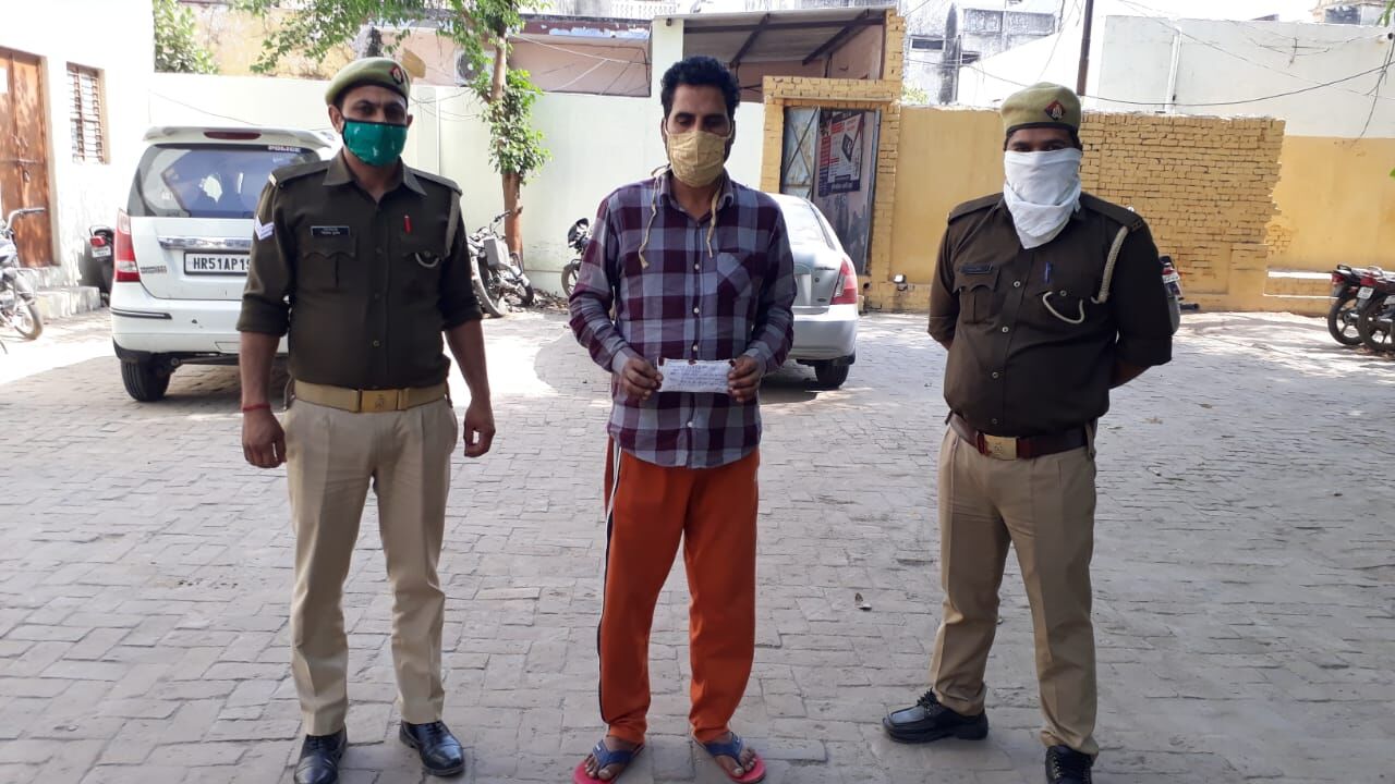 पेट्रोल पंप लूट मामलाः हजारों रुपये बरामद