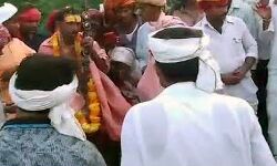 जीवित समाधि ले रहे पांच युवाओं को किया गिरफ्तार