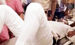 गैंगवार- बरसी ताबड़तोड़ गोलियां, मंदिर जा रहा था हिस्ट्रीशीटर गैंगवार- बरसी ताबड़तोड़ गोलियां, मंदिर जा रहा था हिस्ट्रीशीटर