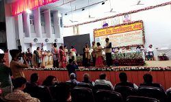 एमएफए-टेक्सटाइल डिजाइनिंग में साक्षी सिंहवाल को मिला कुलपति स्वर्ण पदक एमएफए-टेक्सटाइल डिजाइनिंग में साक्षी सिंहवाल को मिला कुलपति स्वर्ण पदक