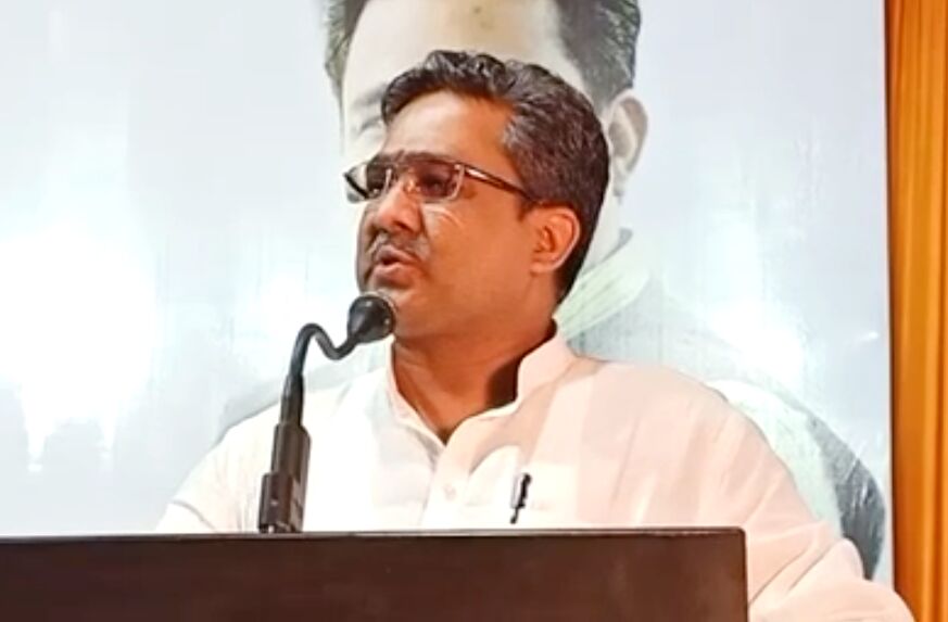 ऐसे PM पर गर्व, जो आतंकियों को सर्जिकल स्ट्राइक कर मारते हैं- सुनील बंसल ऐसे PM पर गर्व, जो आतंकियों को सर्जिकल स्ट्राइक कर मारते हैं- सुनील बंसल