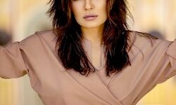 अभिनेत्री का दिखा गैंगस्टर लुक- फैंस ने सराहा