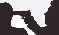 इंजीनियर पर तानी गन- कार में बैठी थी पत्नी व बच्ची- हुए रफूचक्कर इंजीनियर पर तानी गन- कार में बैठी थी पत्नी व बच्ची- हुए रफूचक्कर