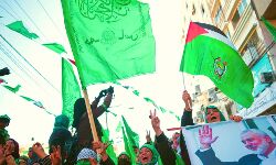 राजनीति ब्यूरो में पहली बार निर्वाचित हुयी महिला