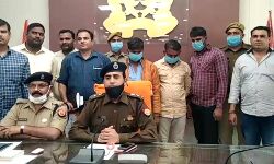पुलिस मुठभेड़ के दौरान शराब का जखीरा बरामद पुलिस मुठभेड़ के दौरान शराब का जखीरा बरामद