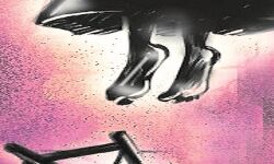 रोकी स्कूटी-हुई छेडछाड-छात्रा ने दे दी जान रोकी स्कूटी-हुई छेडछाड-छात्रा ने दे दी जान