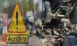 सड़क हादसा: कार व ट्रेलर की जोरदार टक्कर- 3 की मौत सड़क हादसा: कार व ट्रेलर की जोरदार टक्कर- 3 की मौत