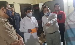 लाखों की चोरी- मंत्री कपिल देव मौके पर पहुंचे- SSP से की बात लाखों की चोरी- मंत्री कपिल देव मौके पर पहुंचे- SSP से की बात