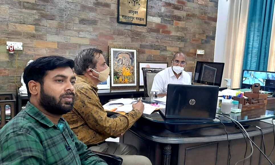 बेसिक शिक्षा अधिकारियों की जवाबदेही तय होगी- मण्डलायुक्त