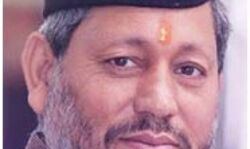 फटी जीन्स में उलझ गये तीरथ सिंह