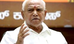 BJP में बगावत- CM की कुर्सी के लिए खतरा BJP में बगावत- CM की कुर्सी के लिए खतरा