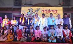 संगीत संध्या- उदीयमान गायकों ने बिखेरा सुरों का रंग संगीत संध्या- उदीयमान गायकों ने बिखेरा सुरों का रंग