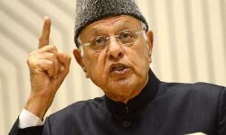 कमजोर हो गई है कांग्रेस-घर बैठने से नहीं चलेगा काम कमजोर हो गई है कांग्रेस-घर बैठने से नहीं चलेगा काम