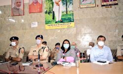 होली पर प्रशासन सजग- हुडदंगियों की खैर नही होली पर प्रशासन सजग- हुडदंगियों की खैर नही