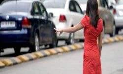 विदेशी महिला को कैब में बैठाया- मारपीट- लूट