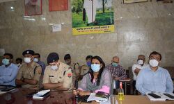 बोली DM -पंचायत चुनाव की तैयारियों में रहे ना कोई कमी बोली DM -पंचायत चुनाव की तैयारियों में रहे ना कोई कमी