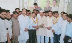 हुई कुनबे में बढोत्तरी - युवाओं ने ली रालोद की सदस्यता हुई कुनबे में बढोत्तरी - युवाओं ने ली रालोद की सदस्यता