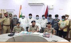 15 करोड़ की मारफीन जब्त, 8 तस्कर गिरफ्तार 15 करोड़ की मारफीन जब्त, 8 तस्कर गिरफ्तार