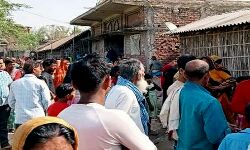 पति बना दरिंदा- पत्नी और बच्चियों की जलाकर हत्या