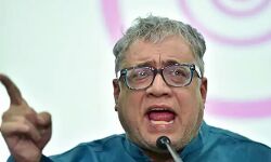 बोले डेरेक ओ ब्रायन-बंगाल की बेटी- राज्य के गद्दार को हरायेगी बोले डेरेक ओ ब्रायन-बंगाल की बेटी- राज्य के गद्दार को हरायेगी