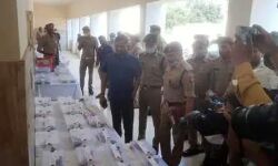 एसटीएफ का छापा-मिली हथियारों की बड़ी खेप-आठ गिरफ्तार