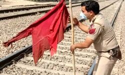 ट्रिन ट्रिन- आया फोन- टल गया बड़ा रेल हादसा-जा सकती थी कई जान