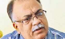 फैक्ट्री पर छापा- बनती मिली नकली शराब- 2 गिरफ्तार फैक्ट्री पर छापा- बनती मिली नकली शराब- 2 गिरफ्तार