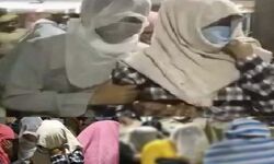 मसाज सेंटर की आड़ में चल रहा था सेक्स रैकेट-पुलिस ने मारा छापा-उड गये होश मसाज सेंटर की आड़ में चल रहा था सेक्स रैकेट-पुलिस ने मारा छापा-उड गये होश