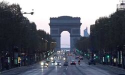 चार सप्ताह के लिए देश में लॉकडाउन