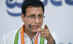 बोली कांग्रेस- गृह मंत्री दे पद से इस्तीफा बोली कांग्रेस- गृह मंत्री दे पद से इस्तीफा