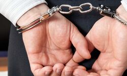 जुआ खेलने के आरोप में 36 लोग गिरफ्तार