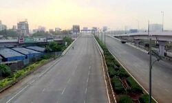 वीकेंड लॉकडाउन से सड़कों पर पसरा सन्नाटा