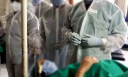 अब पूर्व मुख्यमंत्री भी मिले कोरोना पॉजिटिव, मैक्स अस्पताल में भर्ती अब पूर्व मुख्यमंत्री भी मिले कोरोना पॉजिटिव, मैक्स अस्पताल में भर्ती