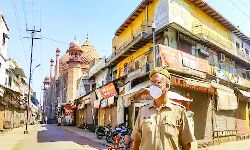 उत्तर प्रदेश में लगेगा वीकेंड लॉकडाउन? वायरल हो रहे मैसेज का क्या है सच उत्तर प्रदेश में लगेगा वीकेंड लॉकडाउन? वायरल हो रहे मैसेज का क्या है सच