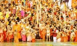 हरिद्वार महाकुंभ पर भी कोरोना का साया, आज हो सकता है खत्म हरिद्वार महाकुंभ पर भी कोरोना का साया, आज हो सकता है खत्म