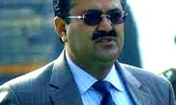 कोरोना पर प्रहार-सीएम ने विमान से मंगवायें 25 हजार रेमेडीसिवर इंजेक्शन कोरोना पर प्रहार-सीएम ने विमान से मंगवायें 25 हजार रेमेडीसिवर इंजेक्शन