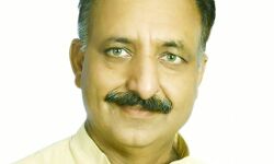 पूर्व विधायक समेत 157 कोरोना पॉजिटिव पूर्व विधायक समेत 157 कोरोना पॉजिटिव