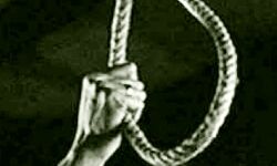 चोरी के आरोपी ने हवालात में फांसी लगाकर आत्महत्या चोरी के आरोपी ने हवालात में फांसी लगाकर आत्महत्या