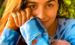 आलिया ने कोरोना से जीती जंग आलिया ने कोरोना से जीती जंग