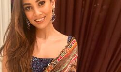 मीरा राजपूत ने फोटो शेयर कर अपनी फेवरेट आईपीएल टीम का किया खुलासा