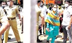 रेमडेसीविर की कालाबाजारी- 2200 इंजेक्शन बरामद रेमडेसीविर की कालाबाजारी- 2200 इंजेक्शन बरामद