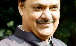 पंचायत चुनाव का असर-सांसद हुए पॉजिटिव-BJP के लिये मांग रहे थे वोट पंचायत चुनाव का असर-सांसद हुए पॉजिटिव-BJP के लिये मांग रहे थे वोट